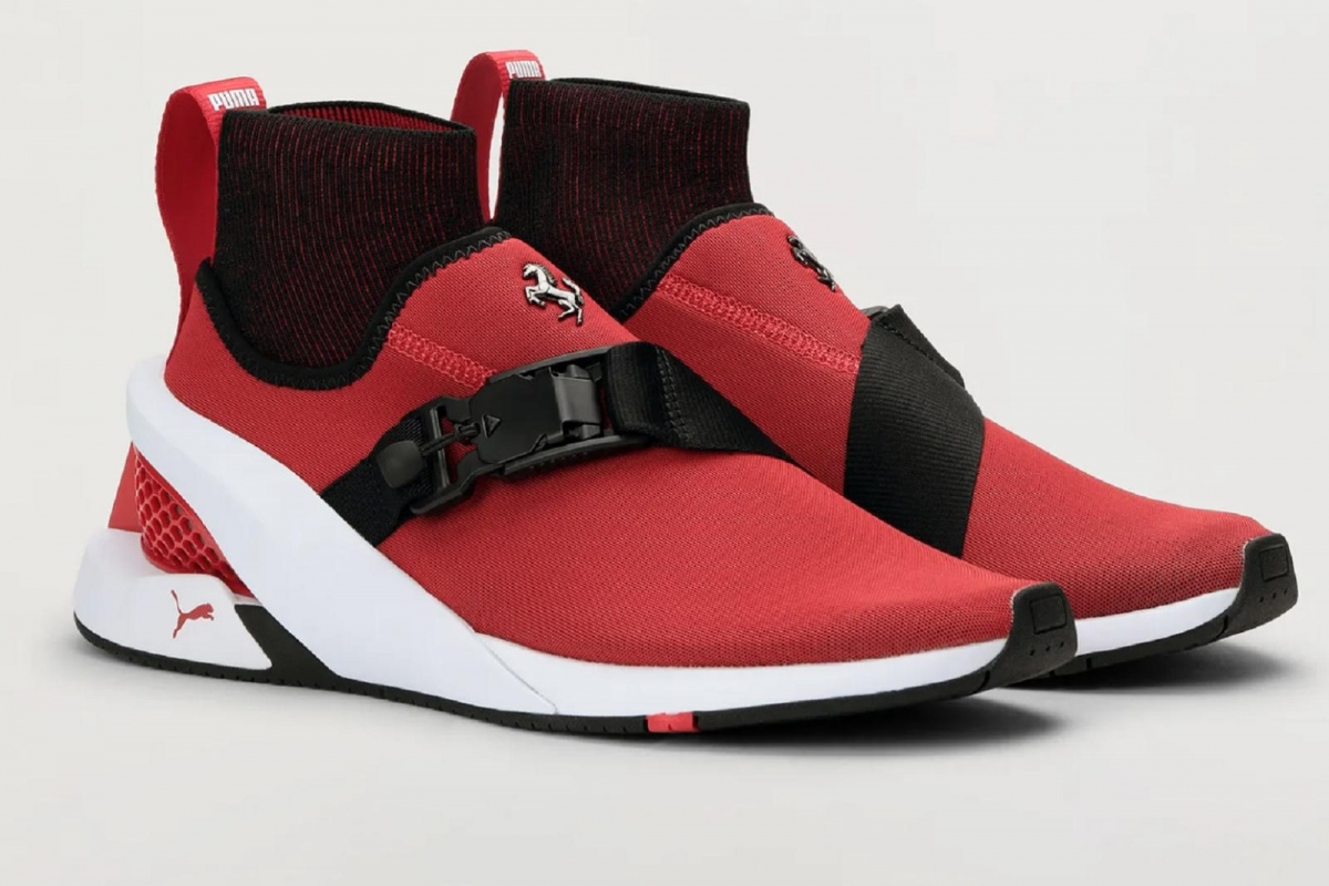 Ferrari hợp tác cùng Puma ra mắt sneaker lấy cảm hứng từ SF90 Stradale