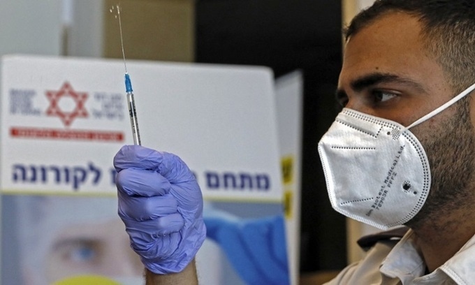 Israel bác bỏ cáo buộc cung cấp vaccine Covid-19 sắp hết hạn cho Palestine