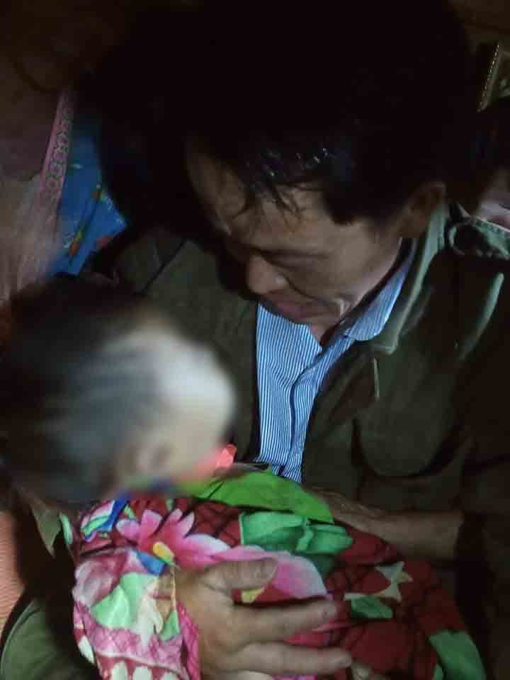 Bị ong vò vẽ đốt, bé trai 4 tuổi ở Sơn La tử vong
