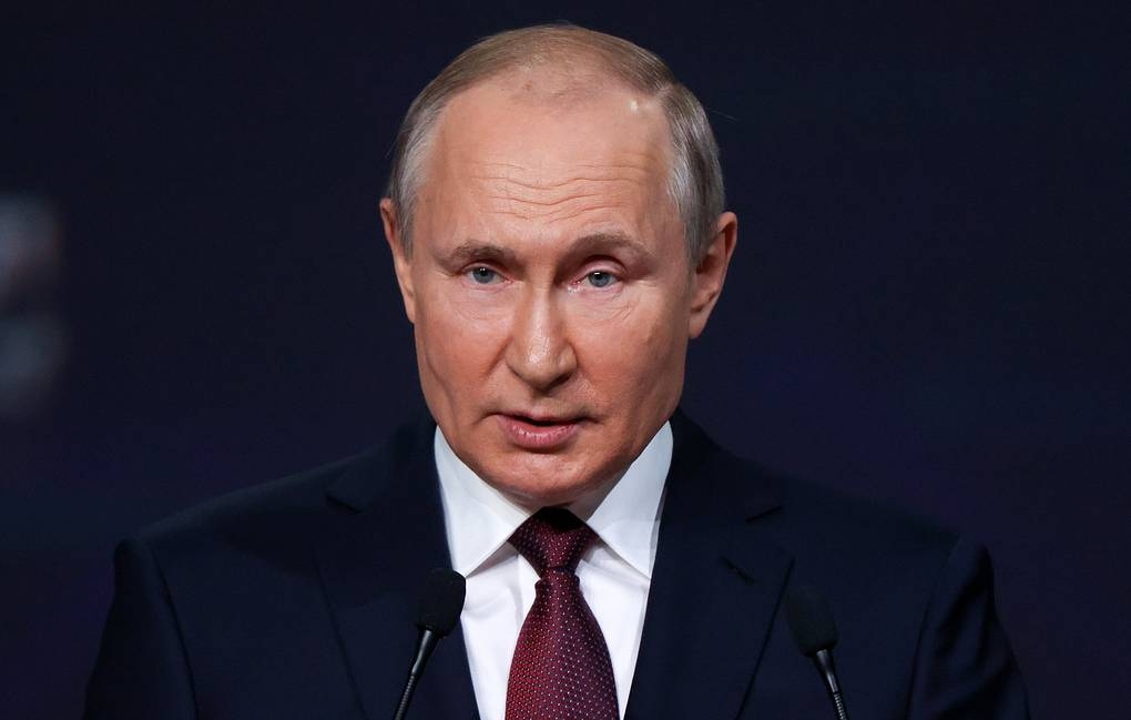 Tổng thống Putin: Nga có trách nhiệm giúp đỡ các nước về vaccine ngừa Covid-19