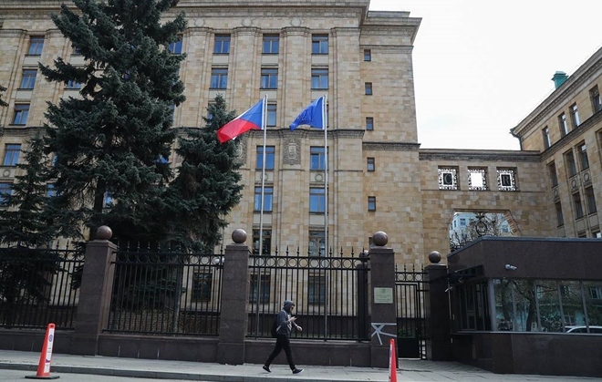 Séc và Nga hoàn thành việc rút gọn nhân viên Đại sứ quán tại mỗi nước