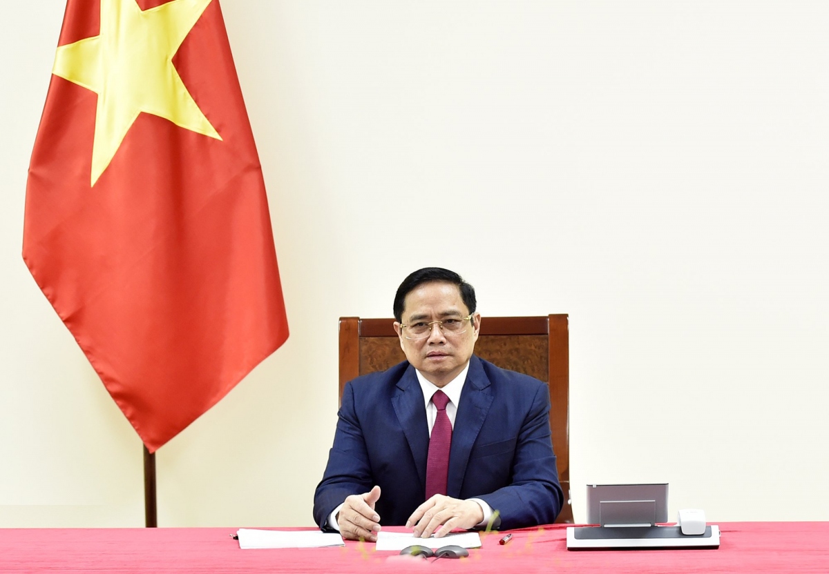 Thủ tướng Chính phủ điện đàm với Thủ tướng Quốc vụ viện nước CHND Trung Hoa