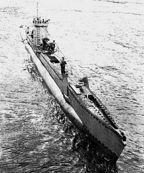 Trận chiến dưới nước đặc biệt nhất Thế chiến II