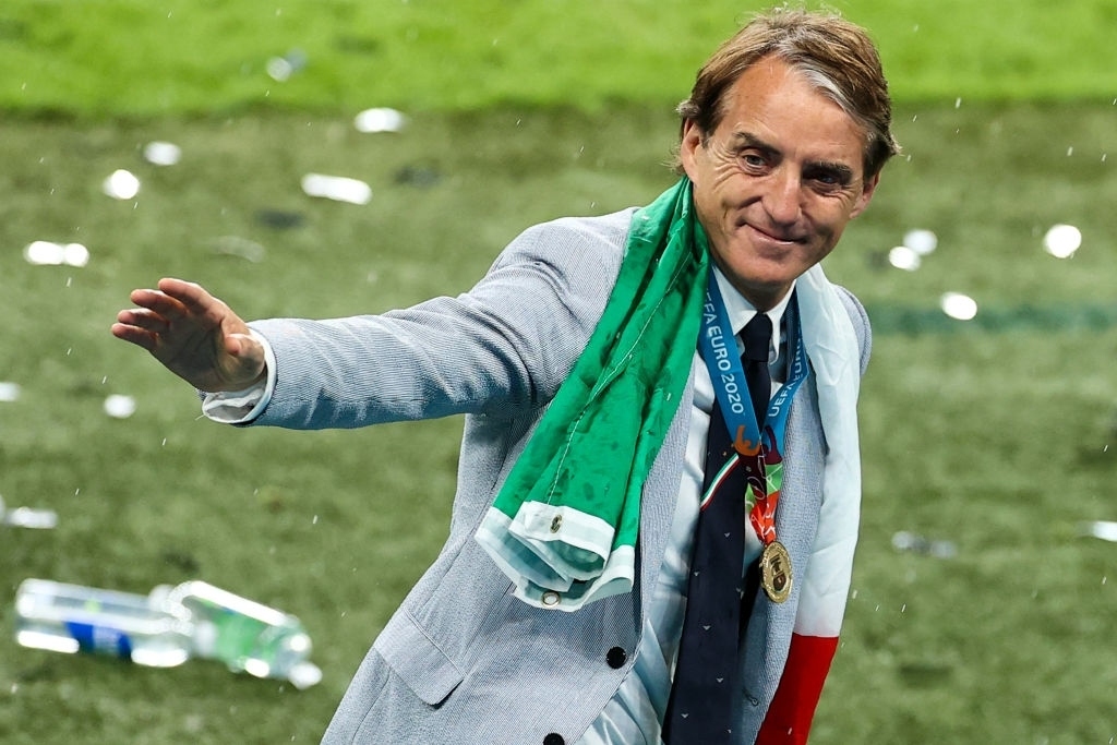 Italia vô địch EURO 2021: HLV Mancini viết lại lịch sử cho Azzurri từ đám tro tàn