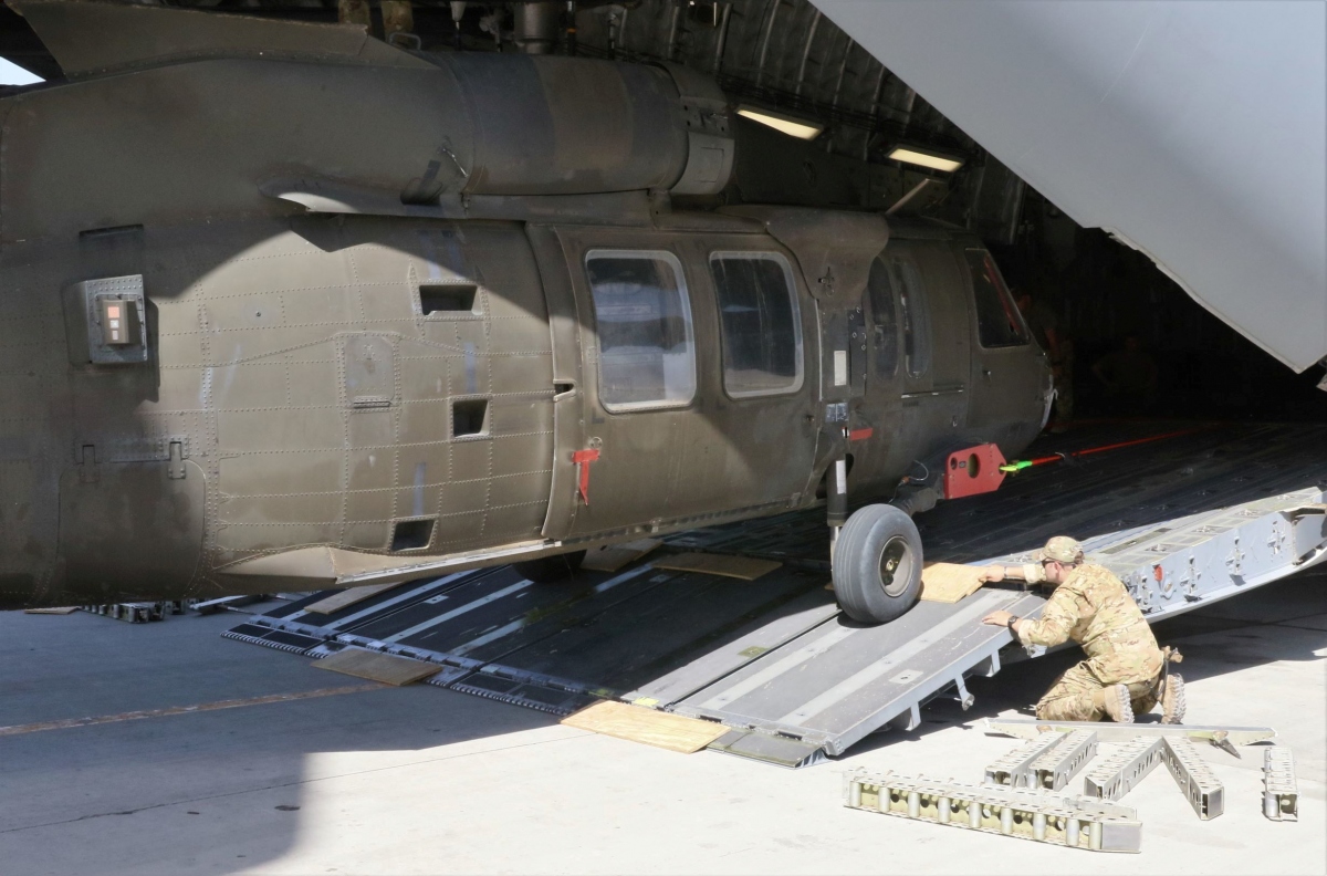 Mỹ xác nhận chuyển giao căn cứ lớn nhất cho lực lượng quốc phòng và an ninh Afghanistan
