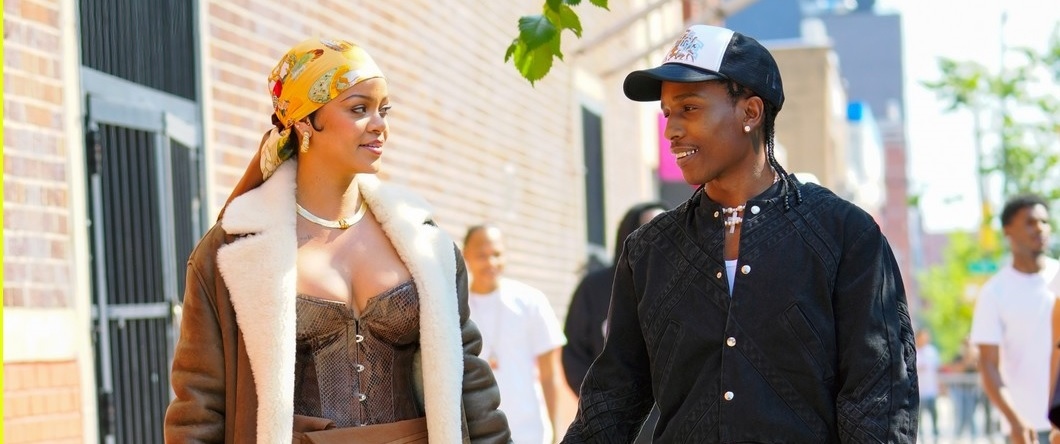 Rihanna thân mật bên bạn trai rapper khi quay MV mới