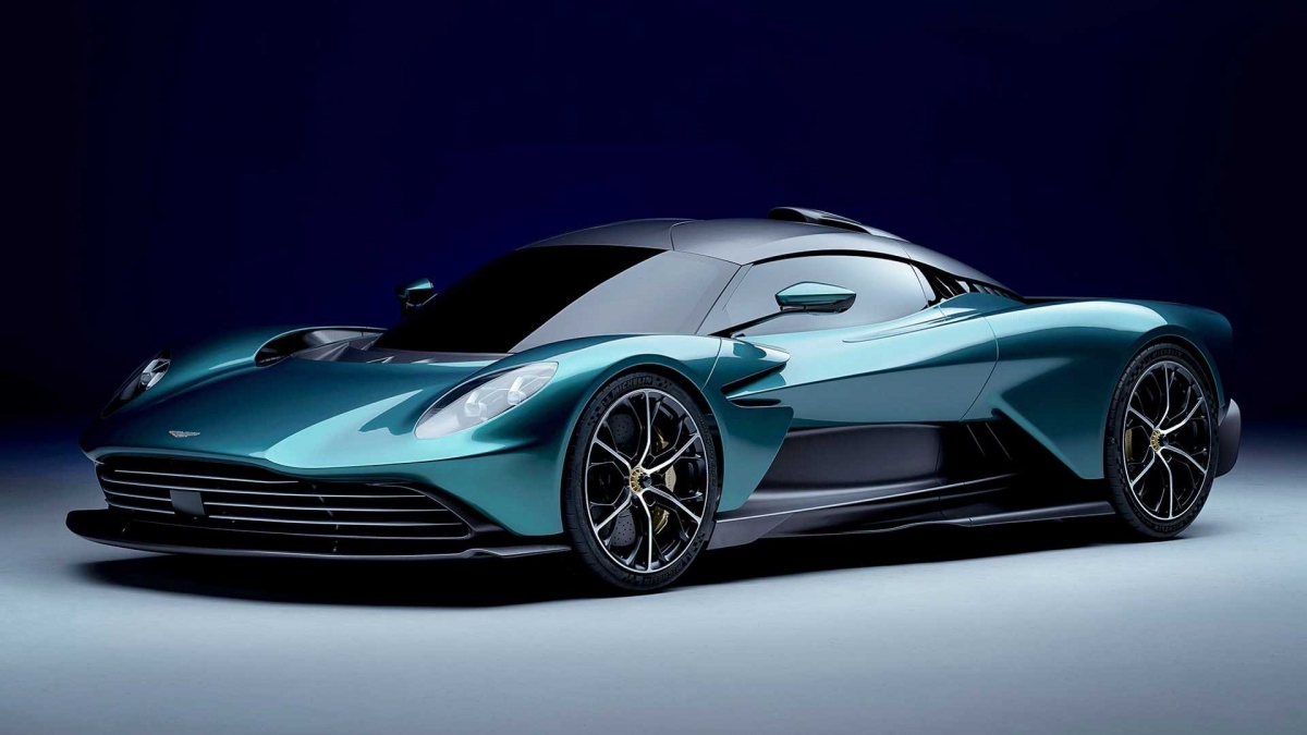 Siêu xe Aston Martin Valhalla ra mắt với hệ dẫn động V8 hybrid