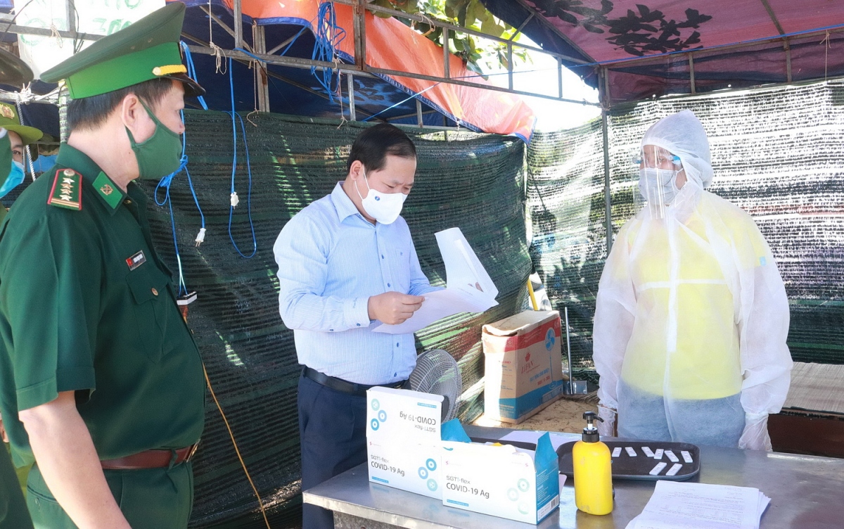 5 nhân viên trong 1 trạm y tế xã ở Bình Định mắc Covid-19