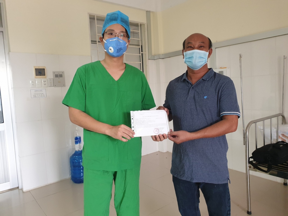 39 ca mắc Covid-19 trong cộng đồng tại Vĩnh Long đã được điều trị khỏi bệnh