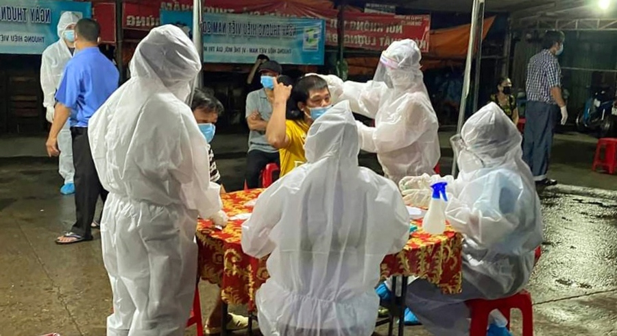 Khẩn trương truy vết trong đêm 15 ca nghi mắc Covid-19 tại Đồng Nai