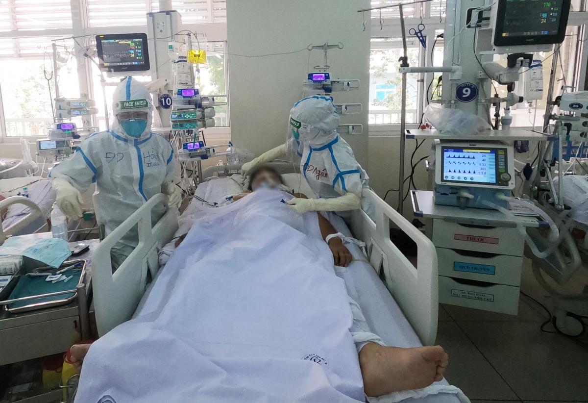 Bệnh viện Chợ Rẫy nâng lên 200 giường hồi sức cho bệnh nhân Covid -19 nặng và nguy kịch