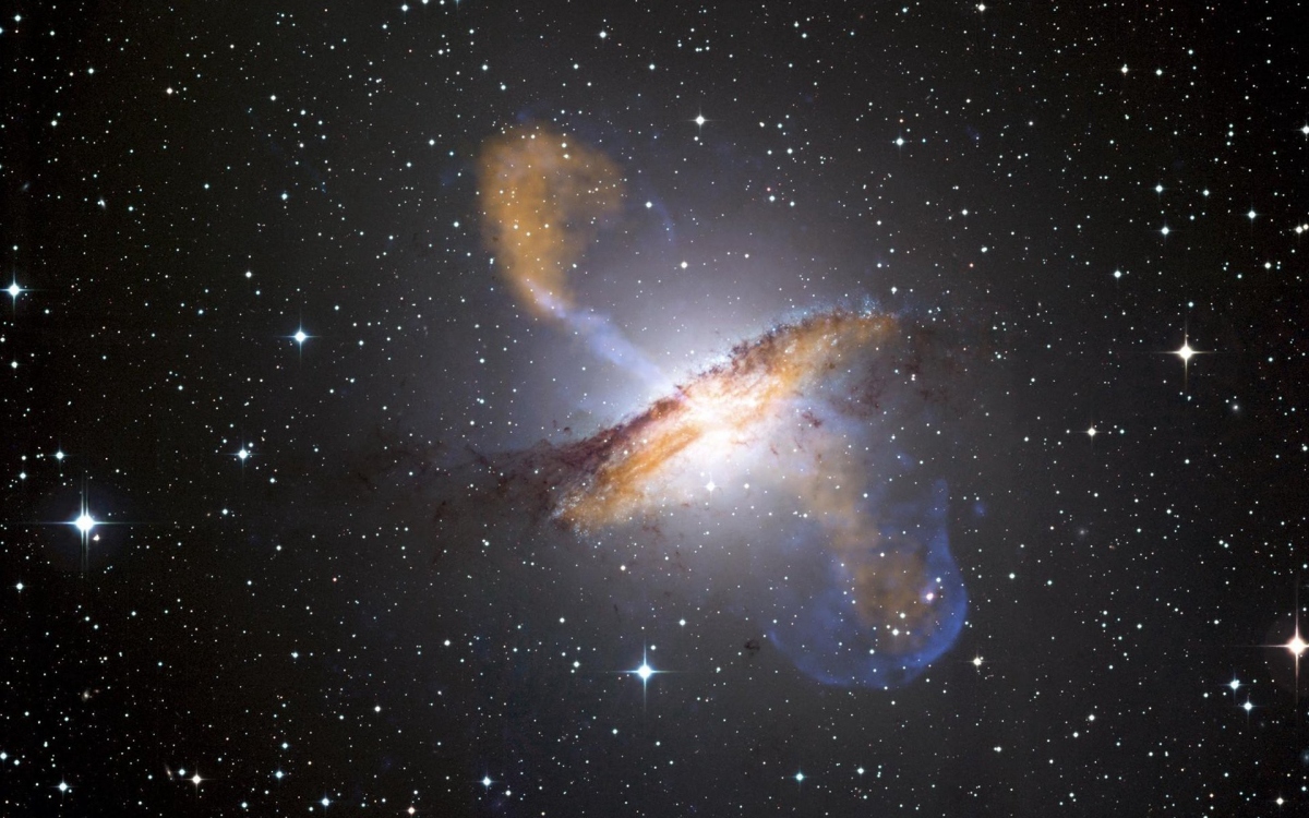 Nỗ lực giải mã bí ẩn về chức năng của hố đen trong vũ trụ
