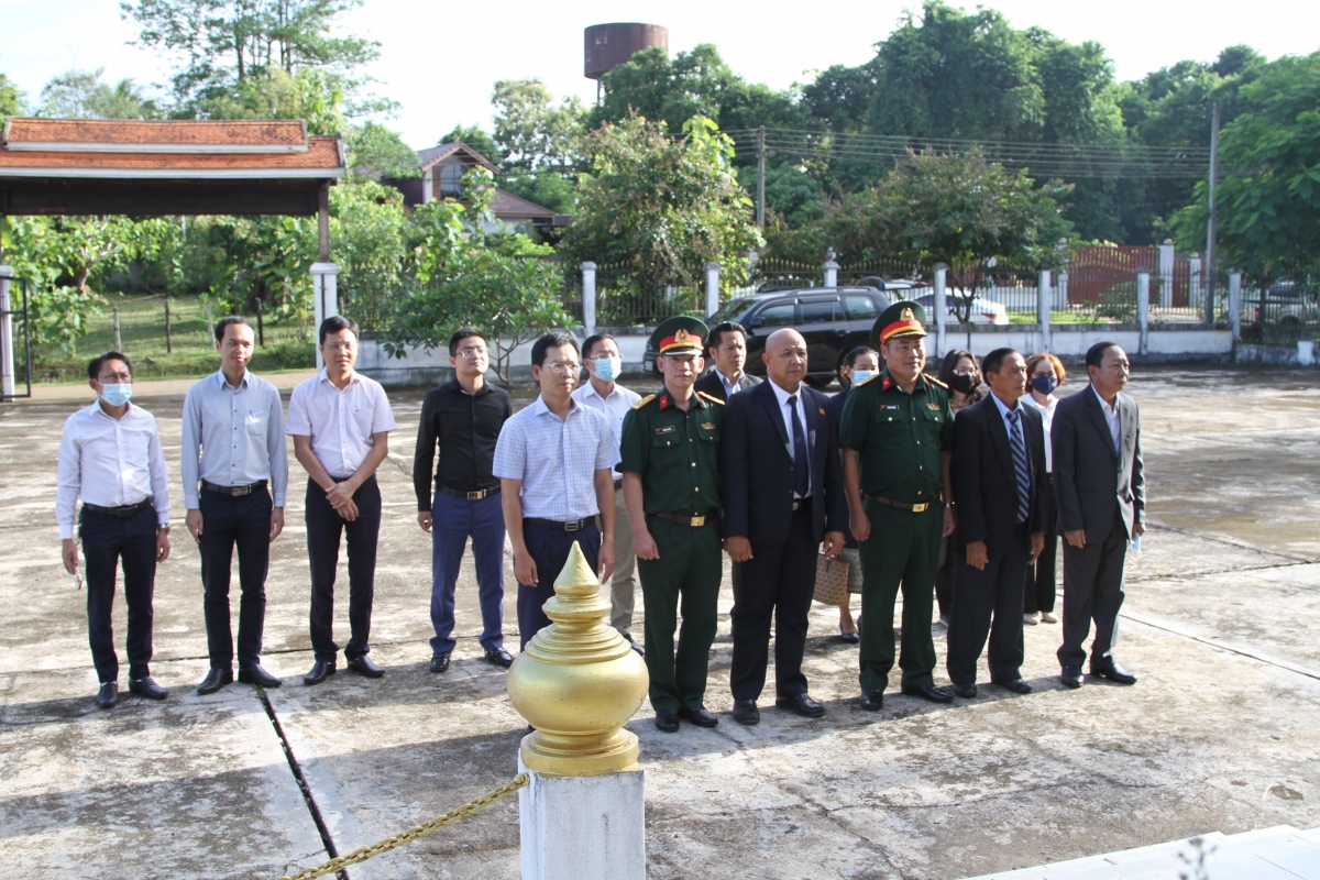 Kỷ niệm Ngày Thương binh - Liệt sỹ tại Lào