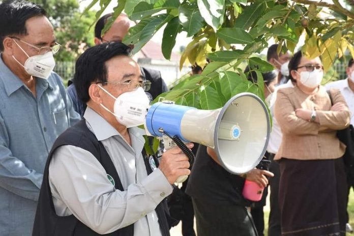 Thủ tướng Lào: Cần nâng cao ý thức phòng, chống dịch Covid-19 của người dân