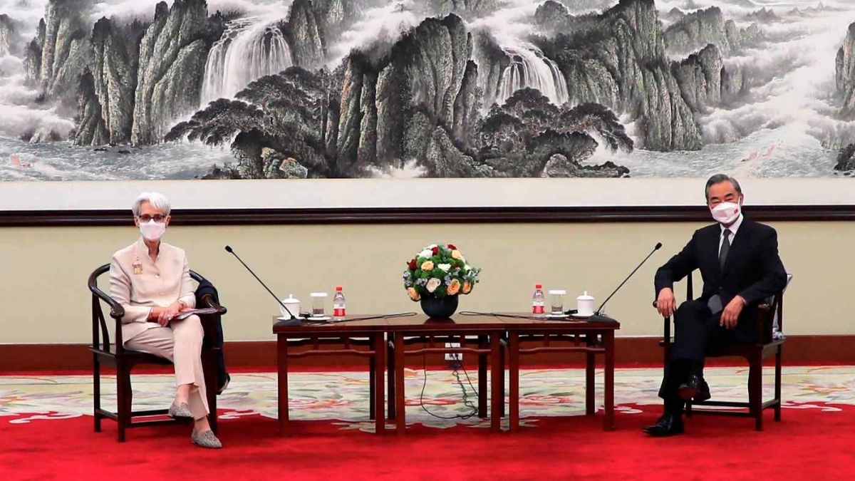 Trung Quốc yêu cầu Mỹ đưa ra lựa chọn đúng đắn cho quan hệ hai bên