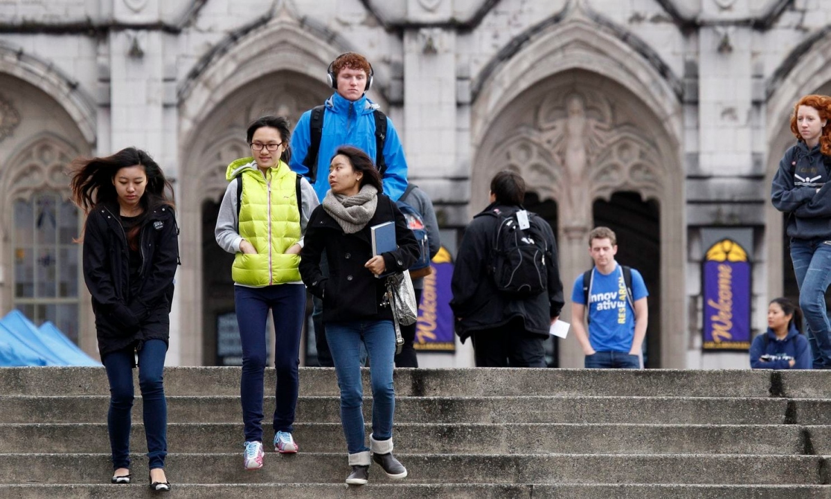 Hơn 1.000 du học sinh Trung Quốc định kiện Chính phủ Mỹ vì bị hạn chế visa