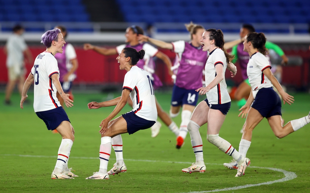 Bóng đá nữ Olympic Tokyo: Australia thắng sốc, Mỹ hạ gục Hà Lan