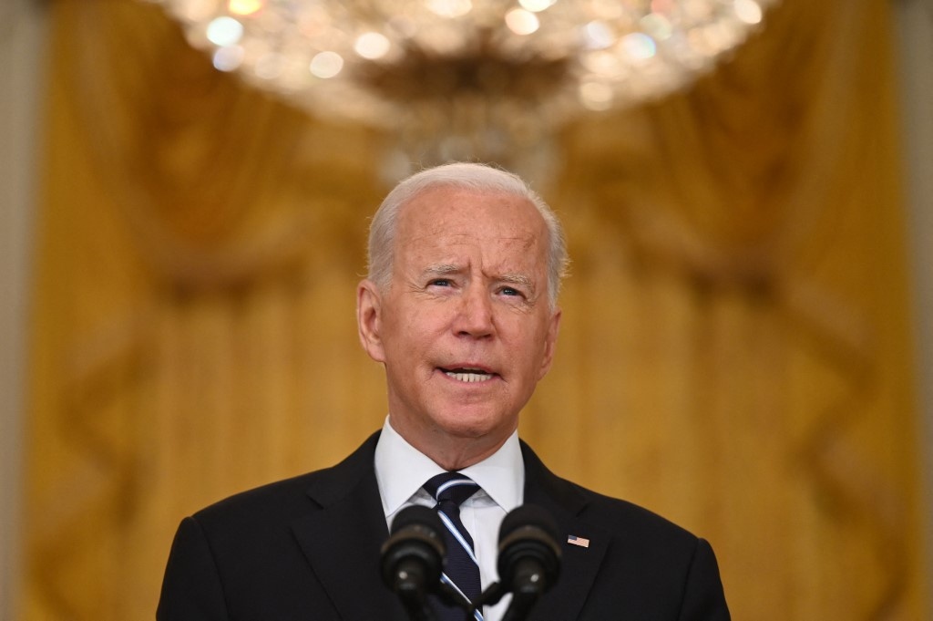 Tổng thống Joe Biden cam kết sẽ đưa mọi người Mỹ muốn về nước rời khỏi Afghanistan