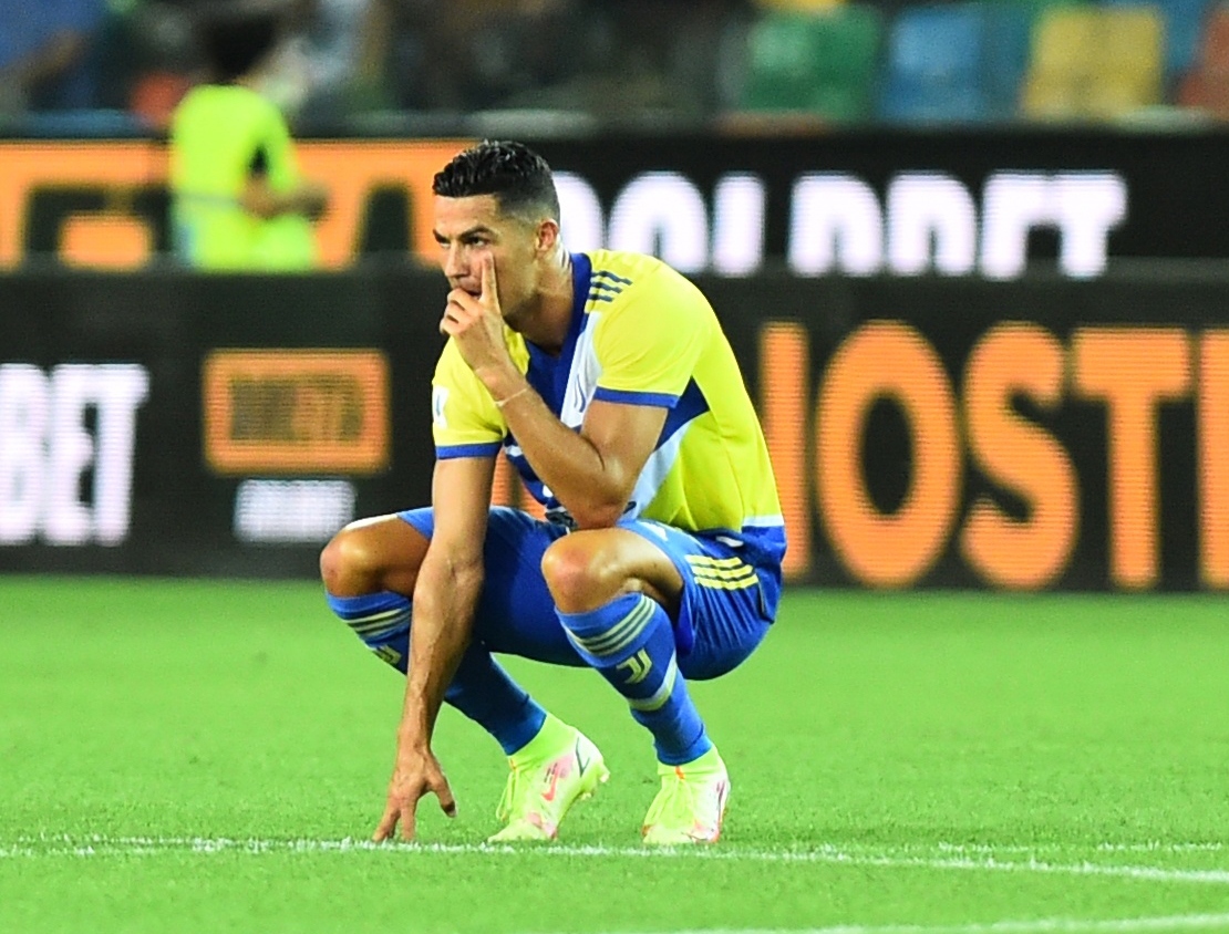 Ronaldo bị từ chối bàn thắng, Juventus rơi điểm trước Udinese