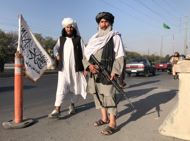 Khát khao tài chính và sự hợp pháp, Taliban thúc đẩy thỏa thuận chính trị với phe đối đầu