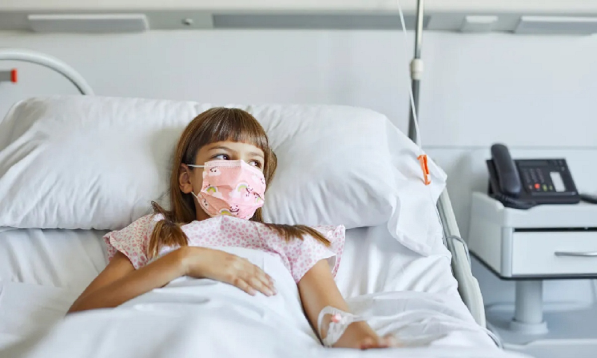 Trẻ em có thể nhiễm virus SARS-CoV-2 và virus hợp bào hô hấp cùng lúc