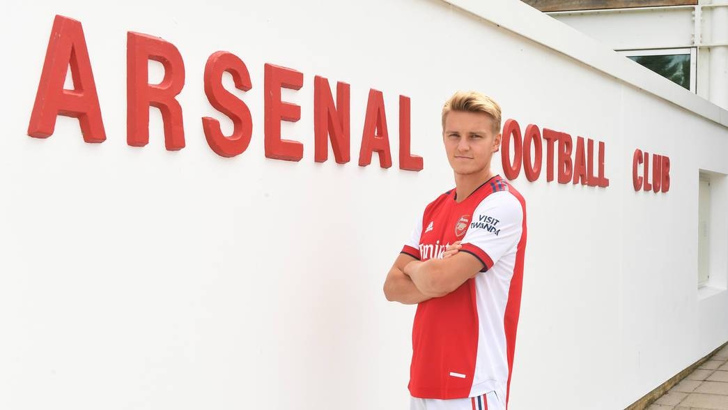 Chiêu mộ Odegaard, Arsenal vượt mốc 100 triệu Bảng ở kỳ chuyển nhượng hè 2021