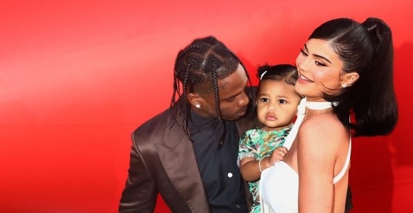 Kylie Jenner mang thai con thứ 2 với rapper Travis Scott