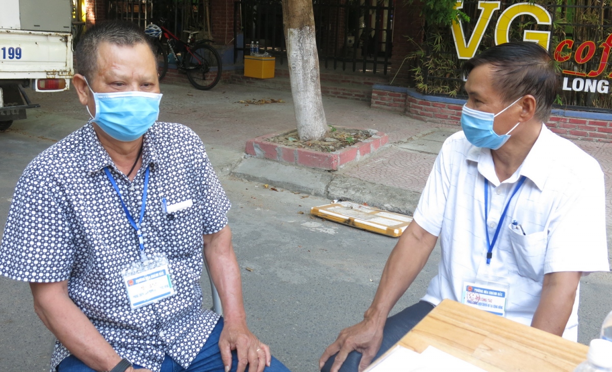 Đà Nẵng: Mỗi đảng viên giúp đỡ một nhóm hộ gia đình phòng, chống dịch