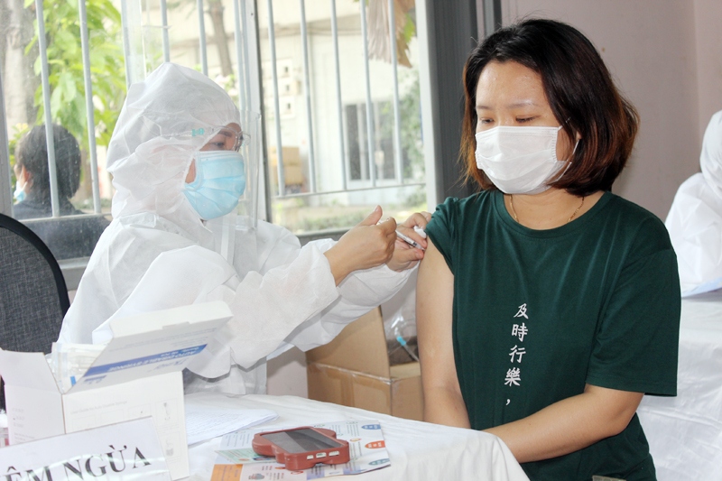 Nhiều địa phương ở Đồng Nai chậm báo cáo tiến độ tiêm vaccine Covid-19