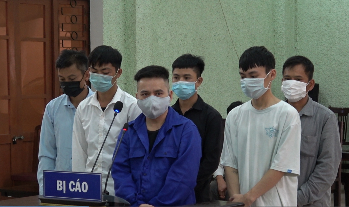 Đưa 54 người Việt xuất cảnh trái phép sang Trung Quốc: 12 năm tù cho kẻ cầm đầu