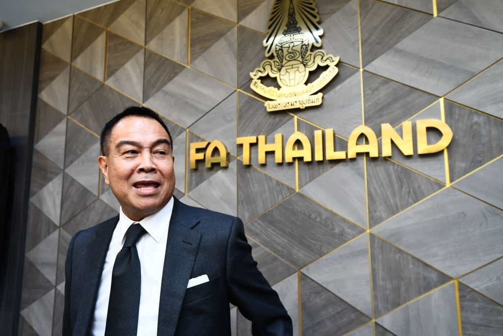 Chủ tịch LĐBĐ Thái Lan trong 5 năm “trảm tướng” tới 4 lần