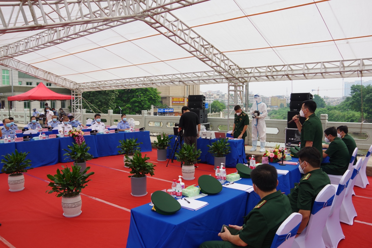 Hội đàm giữa BĐBP 4 tỉnh của Việt Nam với Tổng trạm Kiểm tra Biên phòng XNC Quảng Tây