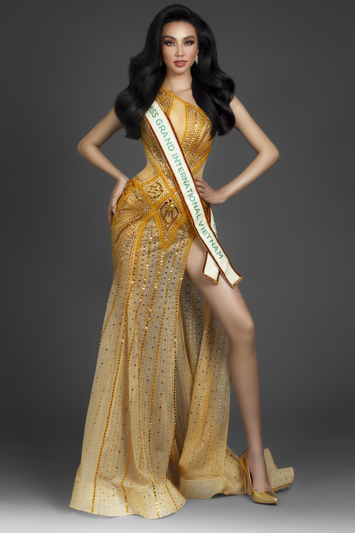 Nguyễn Thúc Thuỳ Tiên đại diện Việt Nam dự thi Miss Grand International 2021