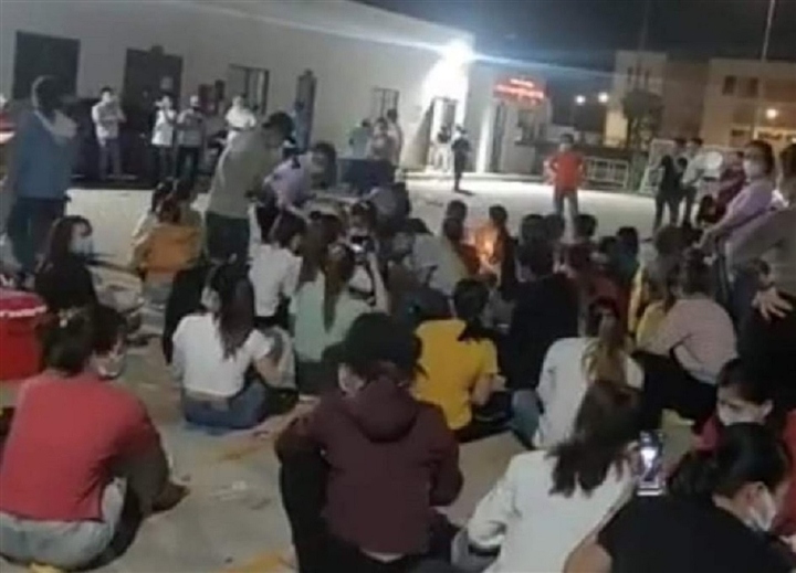 Xử phạt doanh nghiệp ở Quảng Ngãi để công nhân tụ tập hát karaoke
