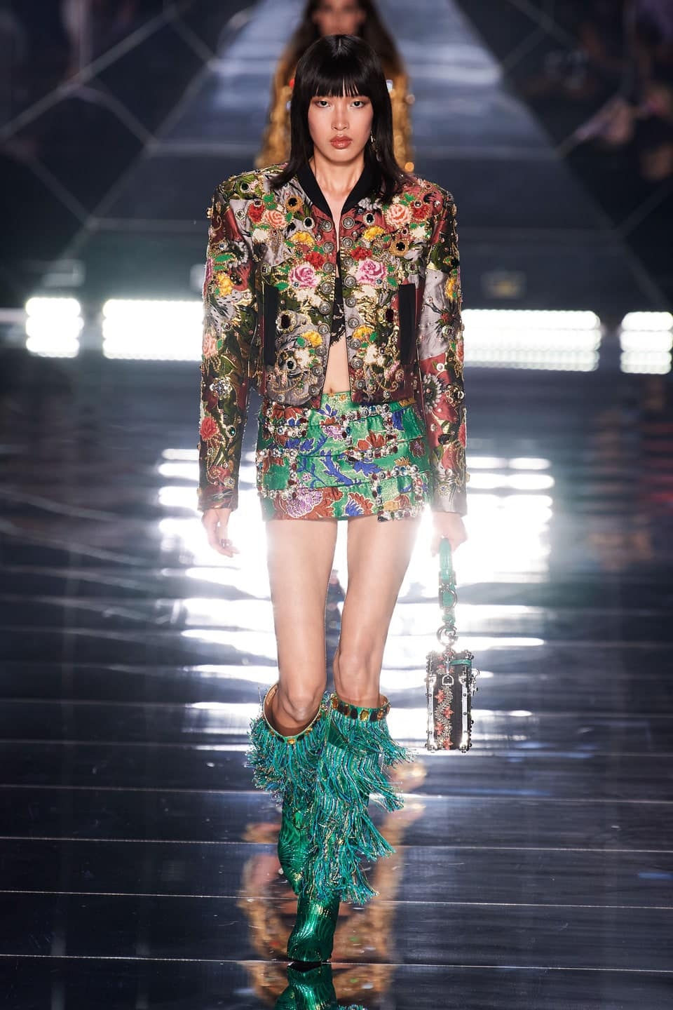Người mẫu Việt sải bước trong show diễn của Dolce & Gabbana, Maison Margiela