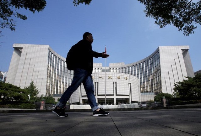 Trung Quốc bơm hơn 14 tỷ USD vào hệ thống tài chính