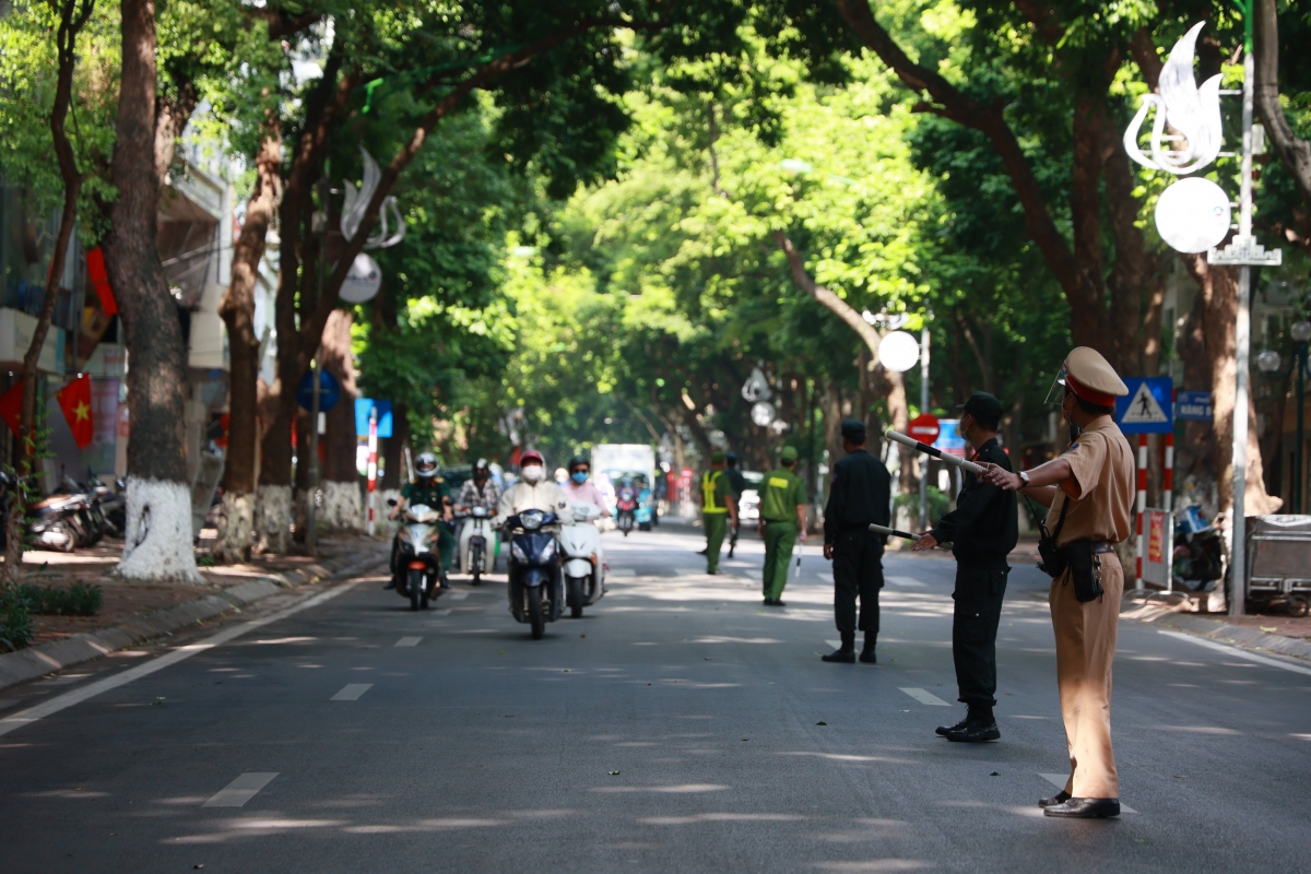 Từ ngày mai (8/9), Hà Nội chính thức kiểm soát chặt người và phương tiện ra vào vùng 1