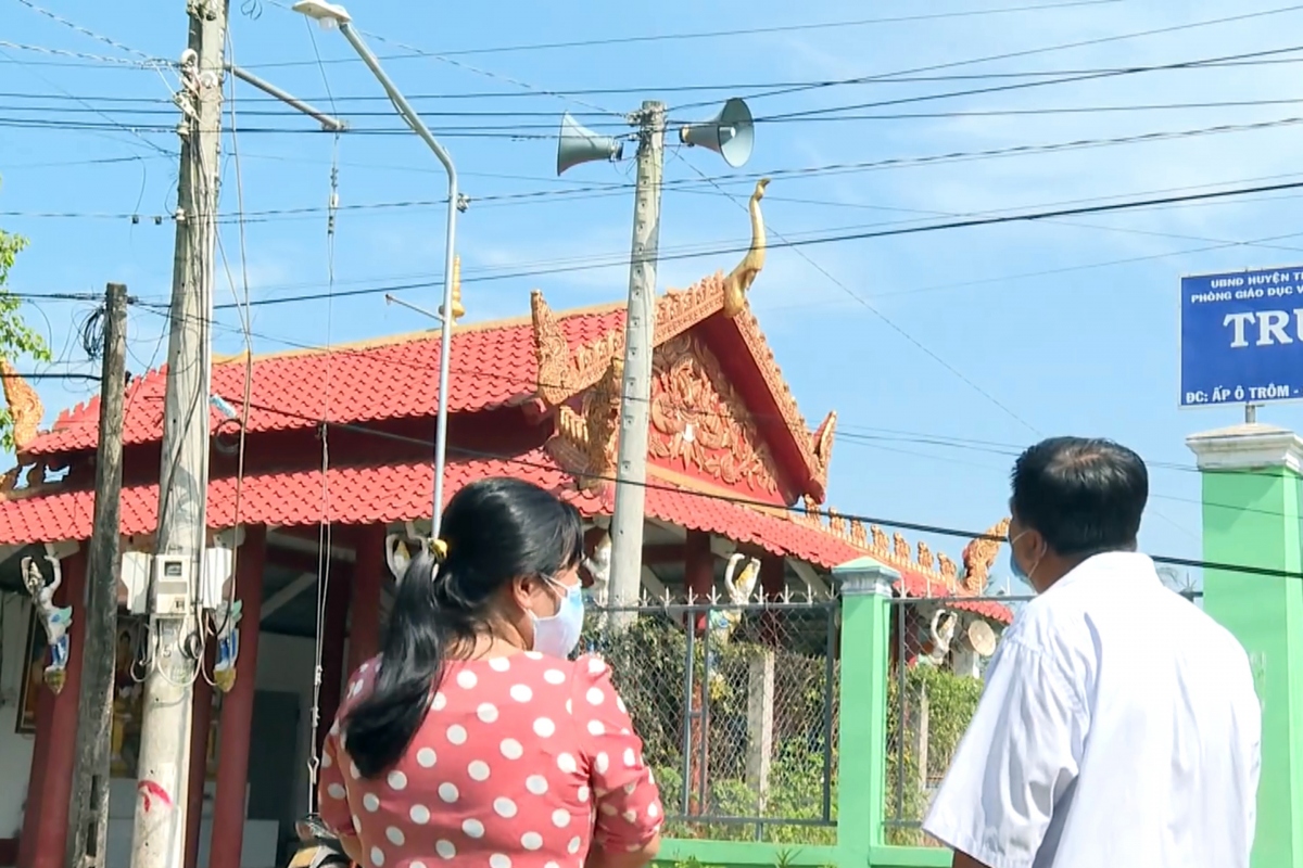 Đồng bào Khmer với Đài Tiếng nói Việt Nam