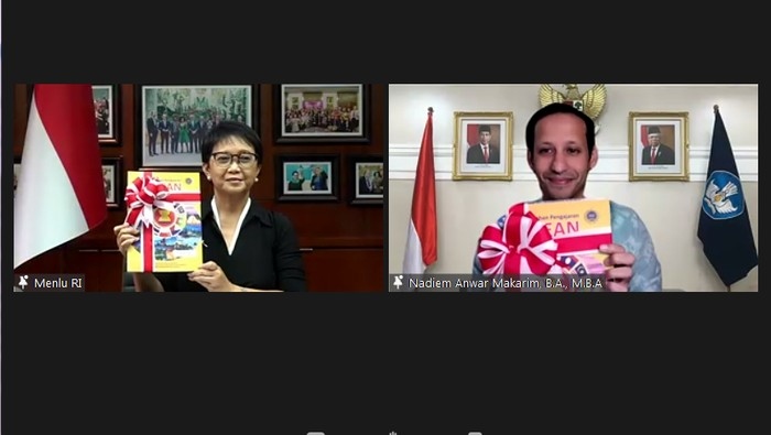 Indonesia ra mắt sách giáo dục về ASEAN chuẩn bị cho năm Chủ tịch ASEAN 2023