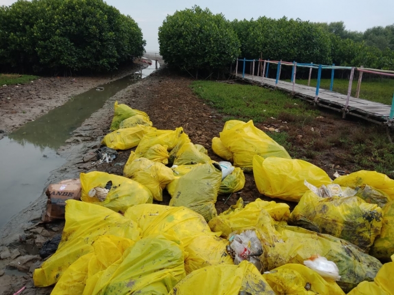 Gian nan vấn đề quản lý rác thải y tế trong đại dịch Covid-19 ở Indonesia