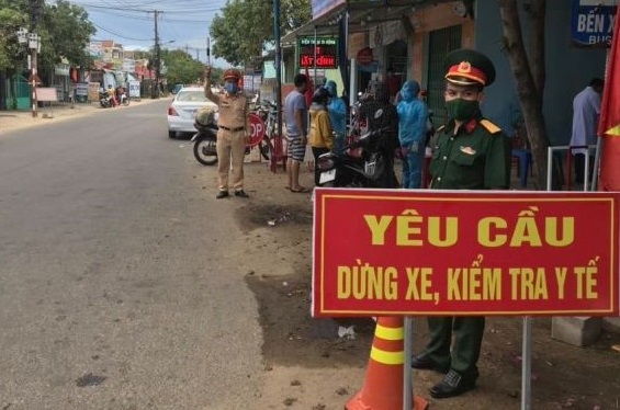 Quảng Nam bác thông tin dừng tiếp nhận hàng hóa tại chốt kiểm soát giáp Đà Nẵng
