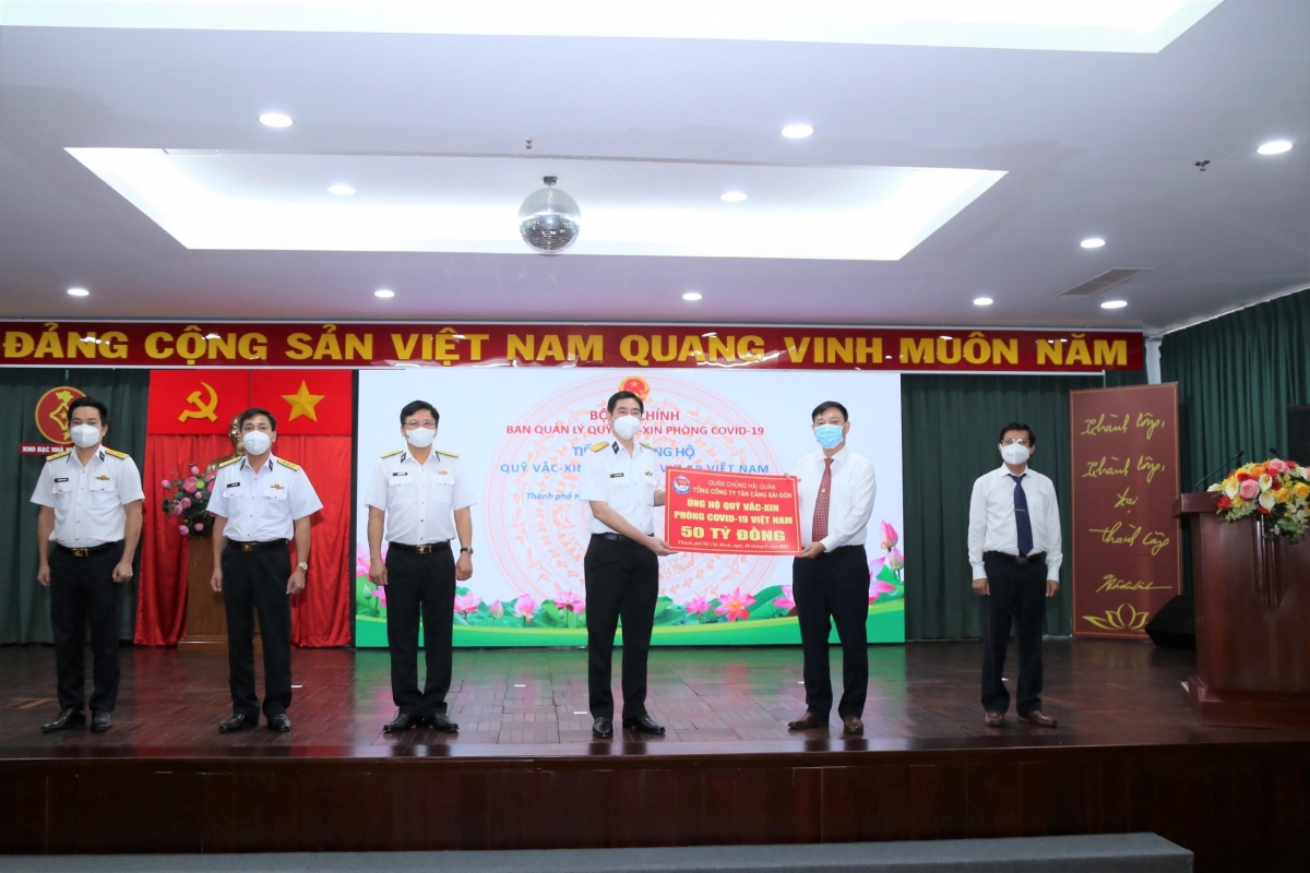 Tân Cảng Sài Gòn ủng hộ 50 tỷ đồng vào “Quỹ vaccine phòng, chống Covid-19”
