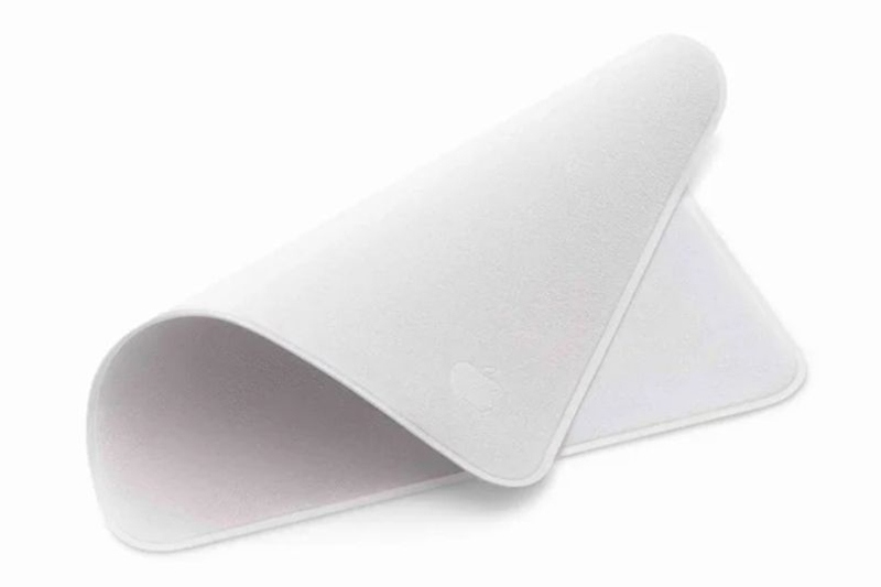 Apple bán miếng vải đánh bóng với giá hơn 400.000 đồng