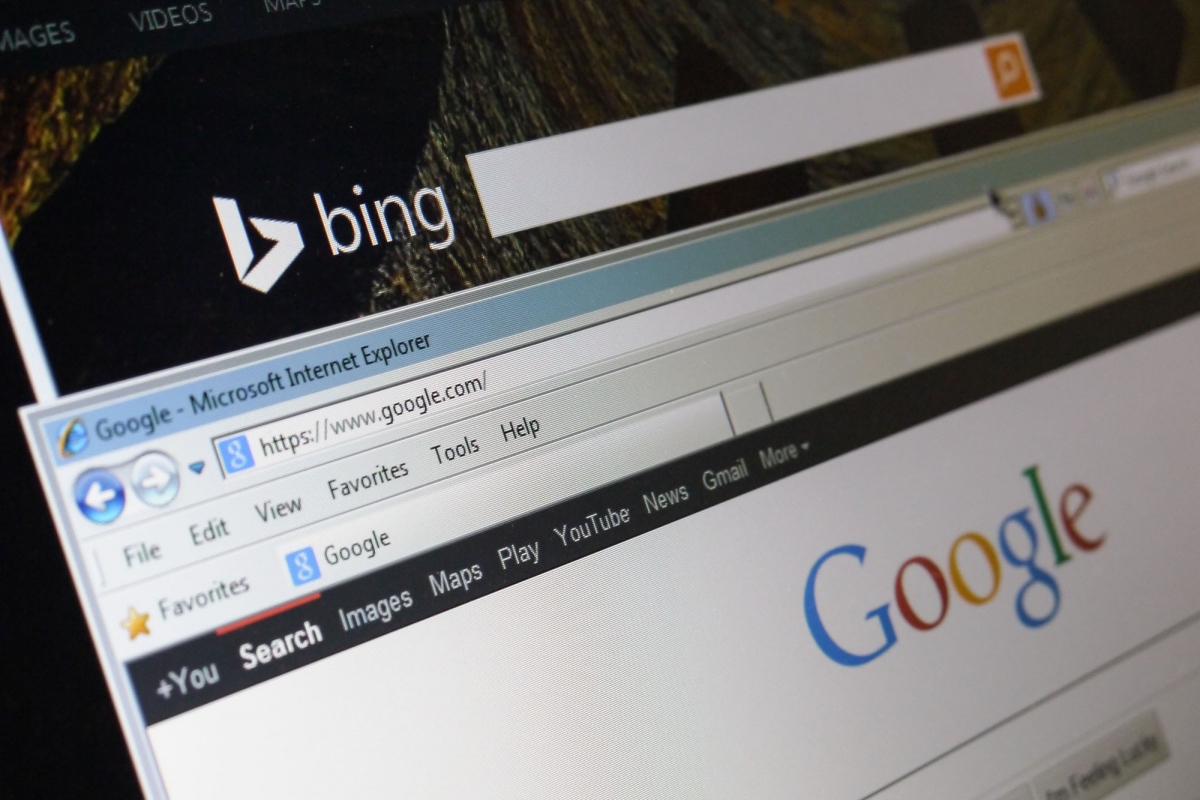 Từ tìm kiếm hàng đầu của Bing là… “Google”