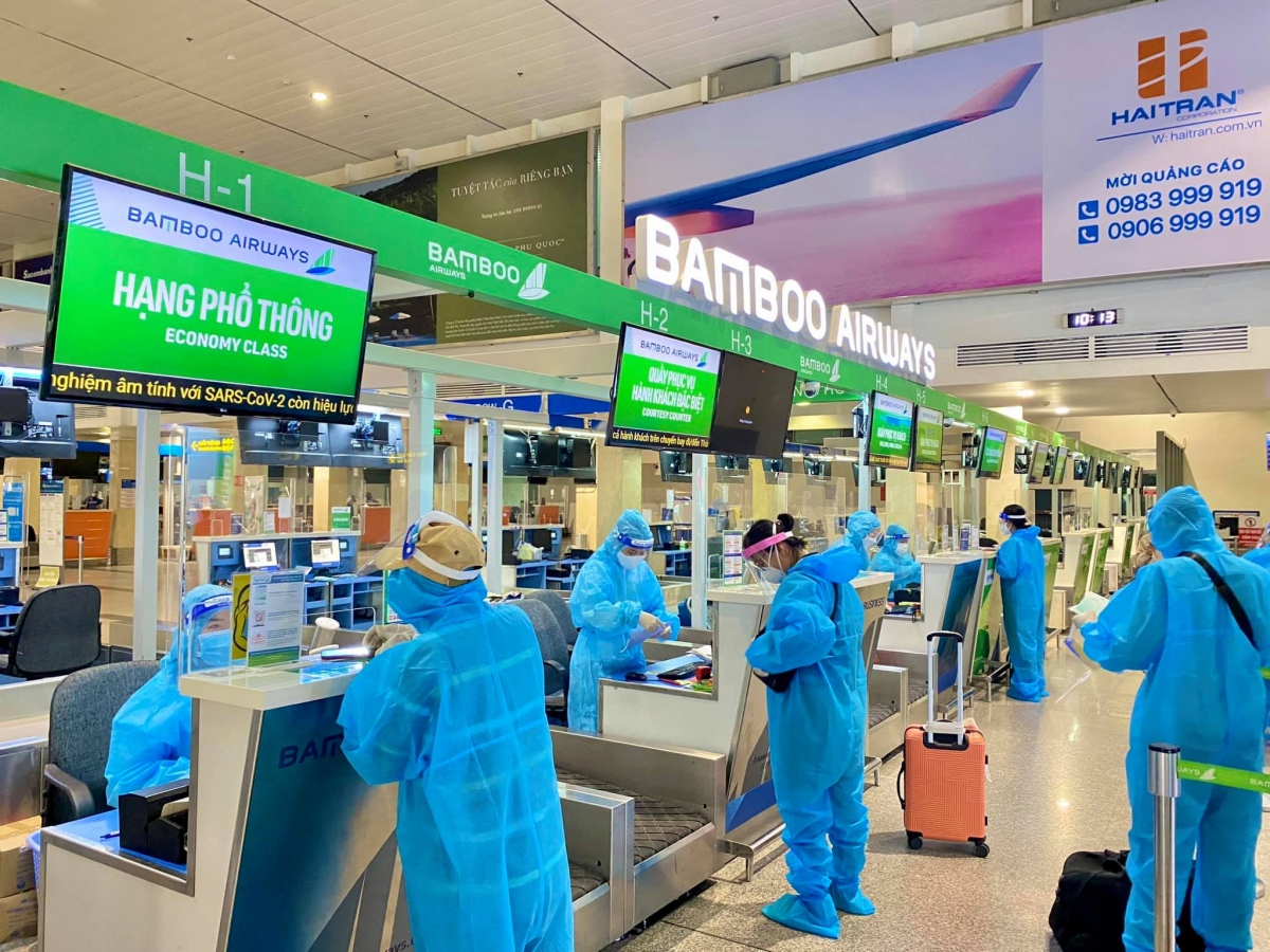 Bamboo Airways chở gần 700 công dân Bắc Ninh từ TP.HCM về quê