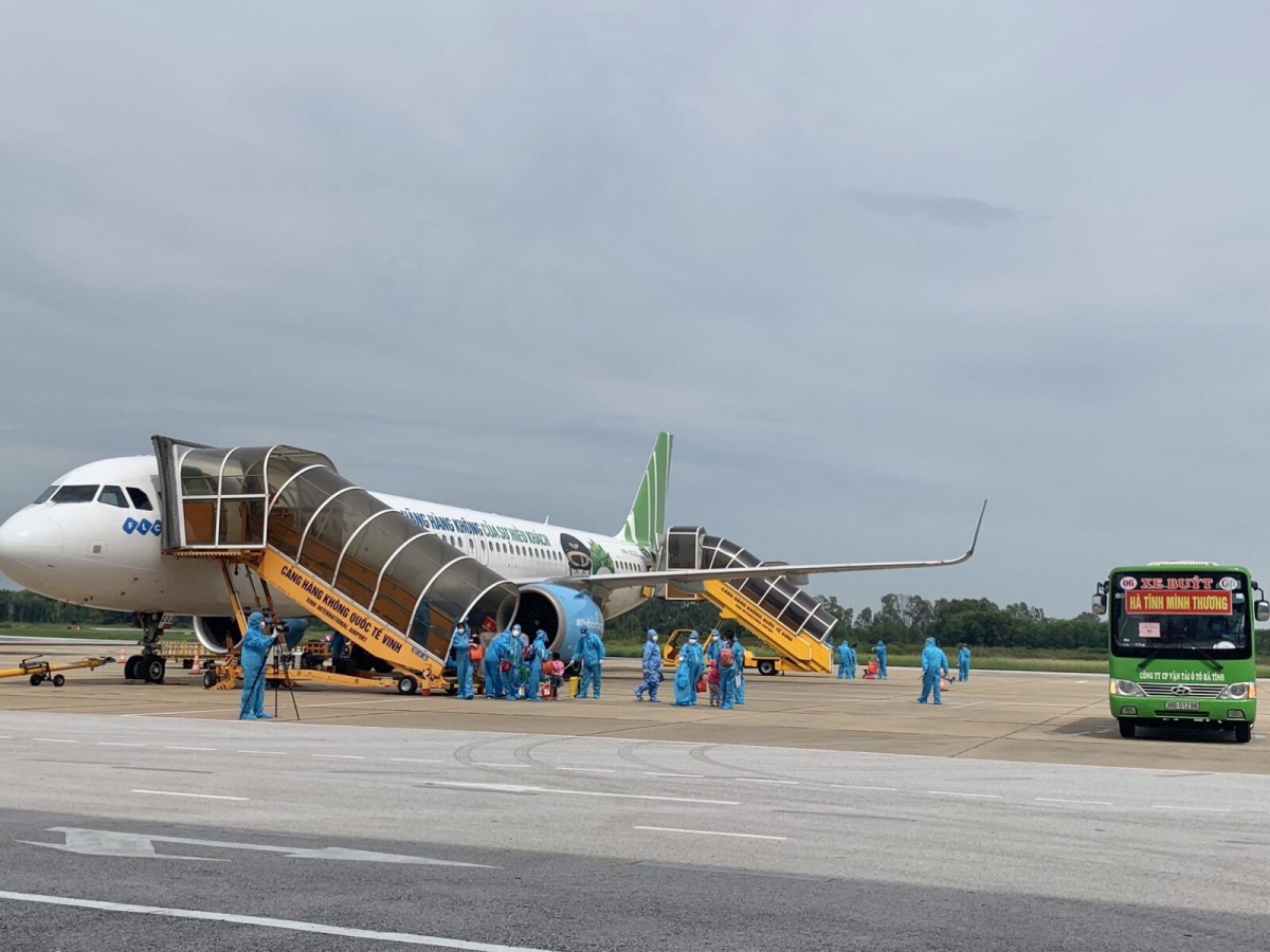 Bamboo Airways đưa gần 1.500 công dân Hà Tĩnh về quê