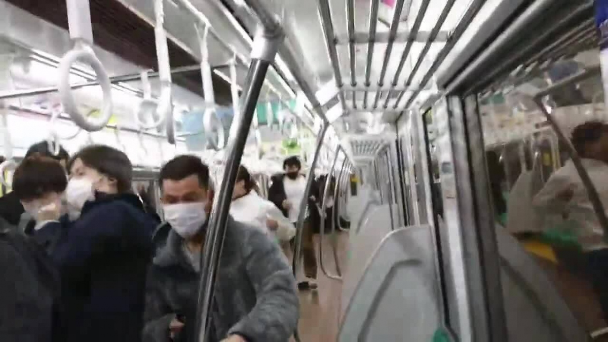 Tấn công trên tàu điện ngầm ở Nhật Bản khiến nhiều người bị thương