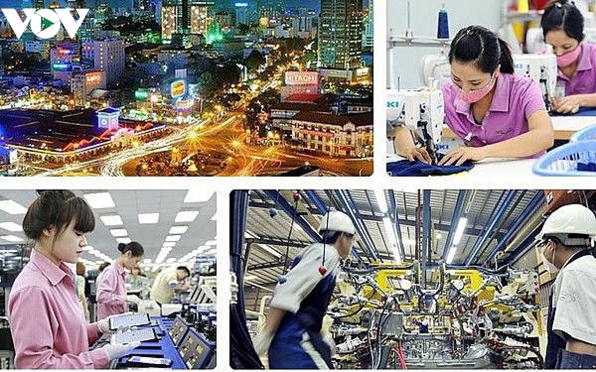 Tổng mức bán lẻ hàng hóa và doanh thu dịch vụ ở Hà Nội tháng 10 tăng 60%