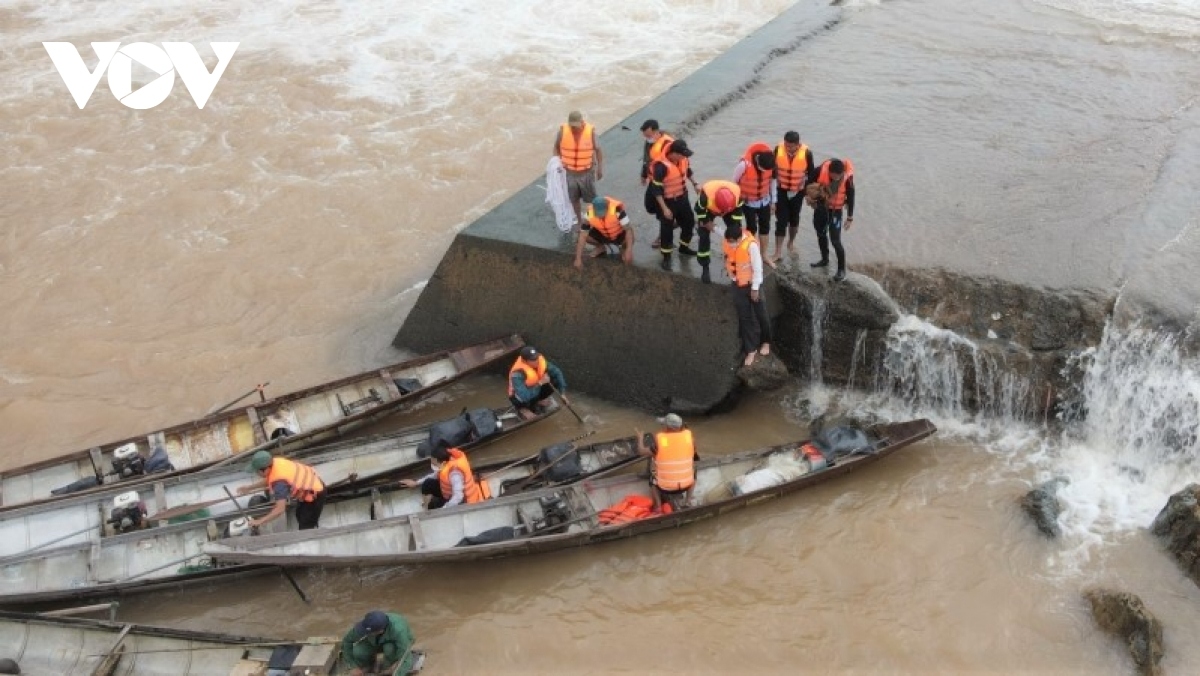 5 người chết, 1 người mất tích do mưa lũ ở miền Trung