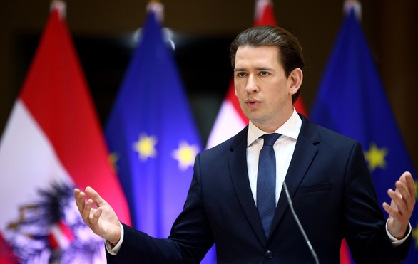 Thủ tướng Áo từ chức sau khi bị điều tra